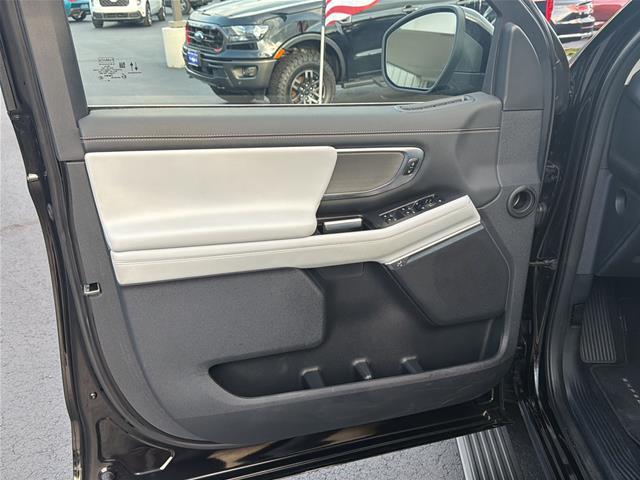 2025 Ford Expedition - $65,600