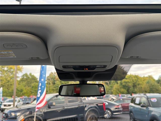 2025 Ford Expedition - $65,600