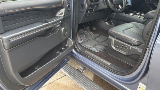 2023 Ford Expedition Platinum