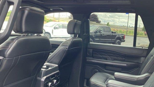 2023 Ford Expedition Platinum