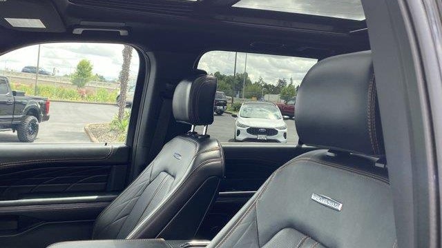 2023 Ford Expedition Platinum