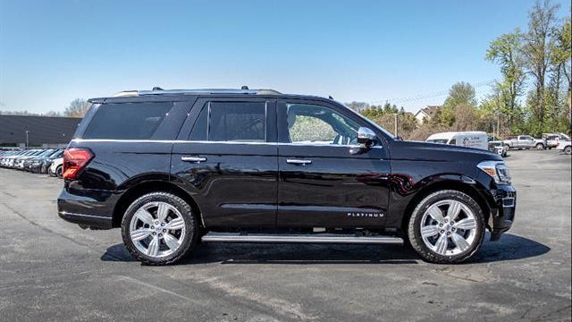 2024 Ford Expedition Platinum