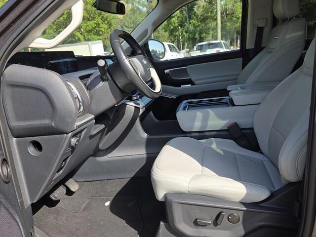 2025 Ford Expedition - $61,940