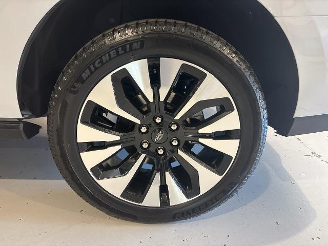 2025 Ford Expedition - $72,660