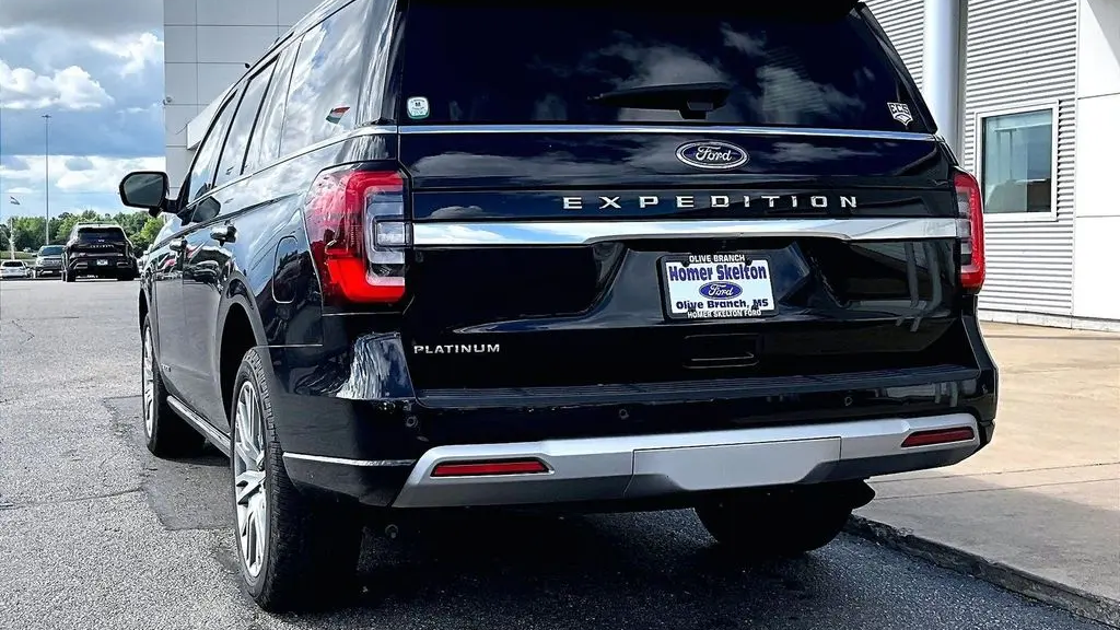 2023 Ford Expedition Platinum