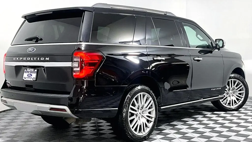 2023 Ford Expedition Platinum