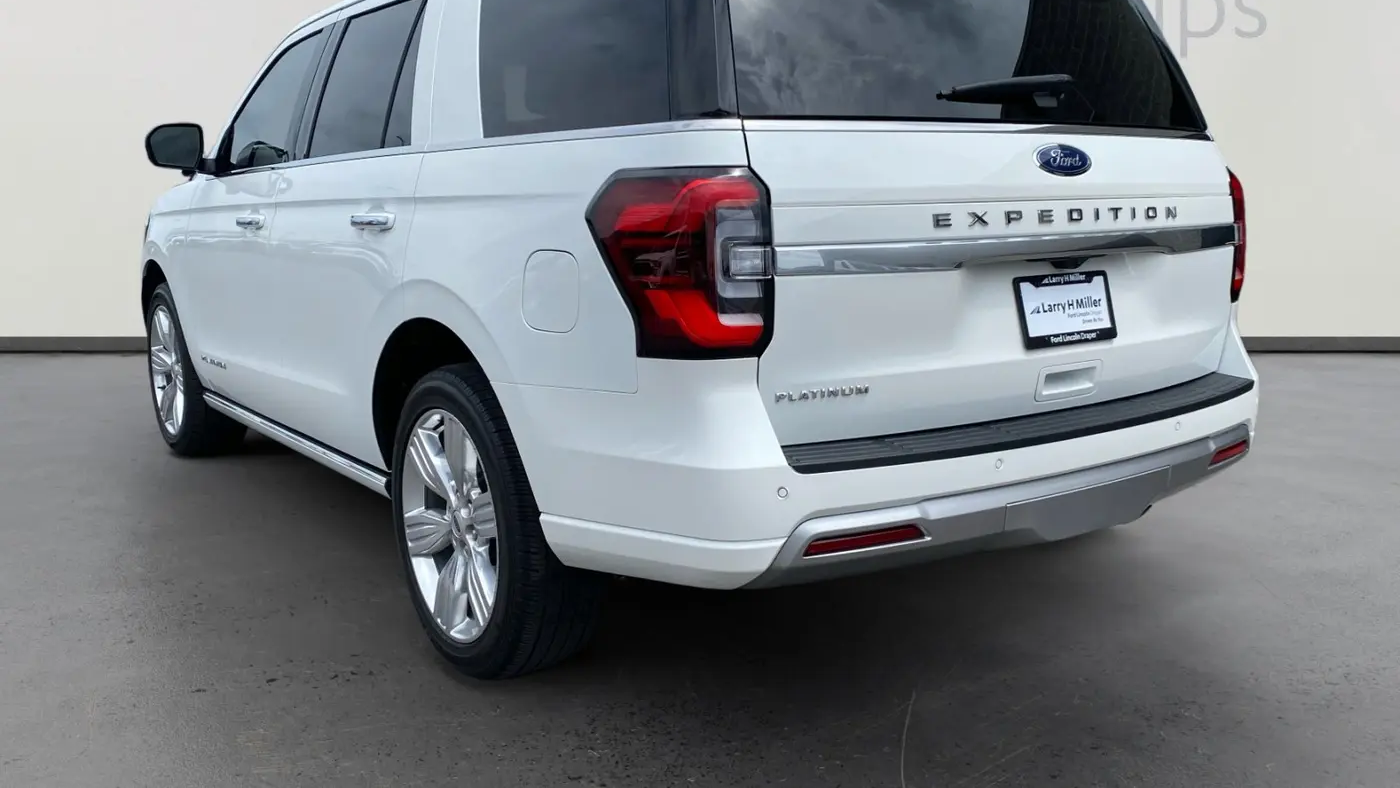 2023 Ford Expedition Platinum