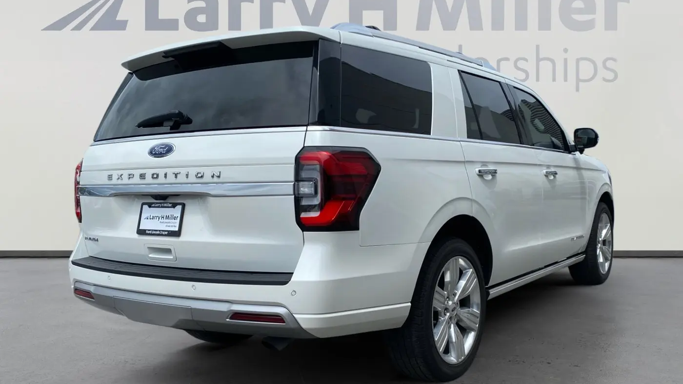 2023 Ford Expedition Platinum