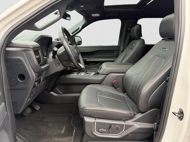 2023 Ford Expedition - $65,995