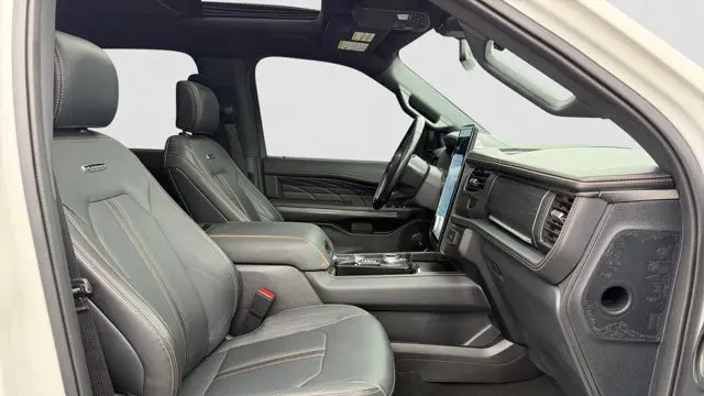 2023 Ford Expedition Platinum