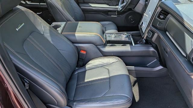 2024 Ford Expedition Platinum