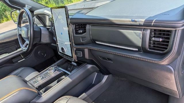 2024 Ford Expedition Platinum
