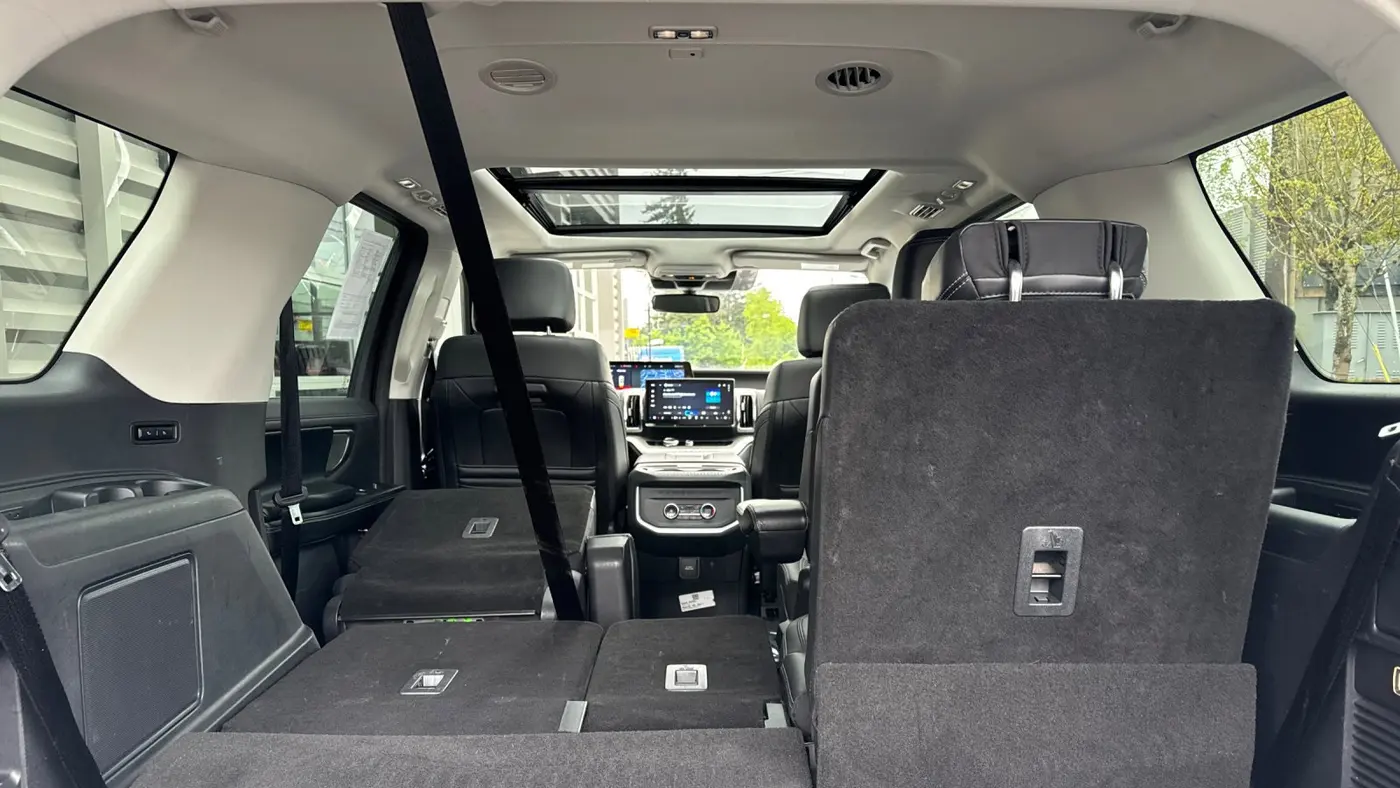 2025 Ford Expedition Platinum