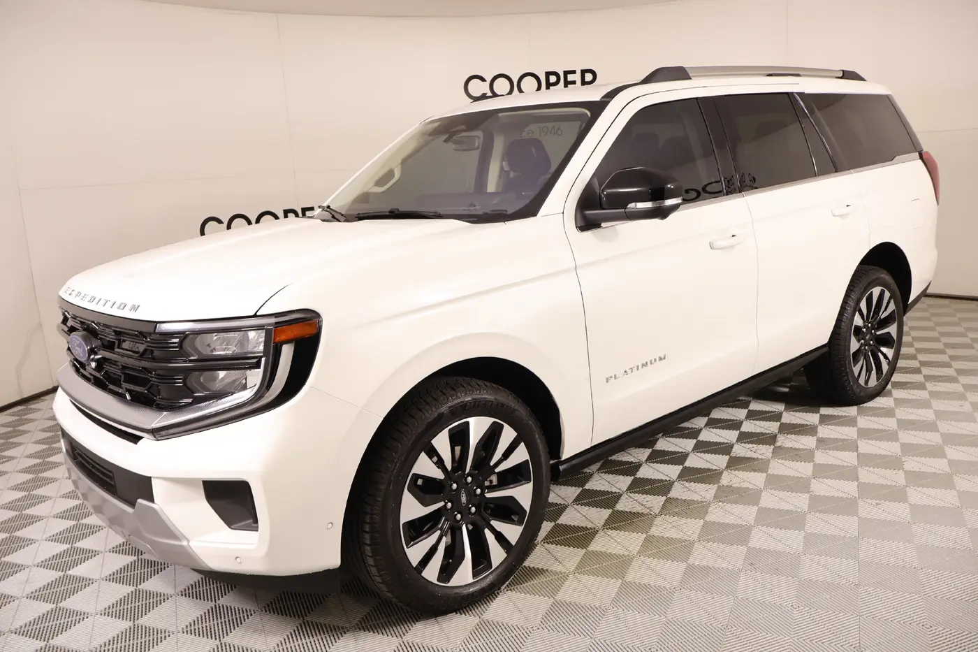 2025 Ford Expedition - $69,407