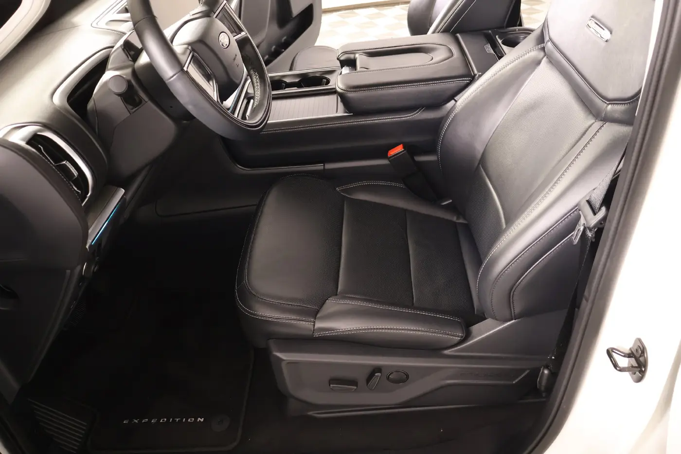 2025 Ford Expedition - $69,407