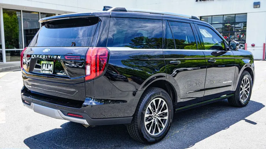 2025 Ford Expedition Platinum