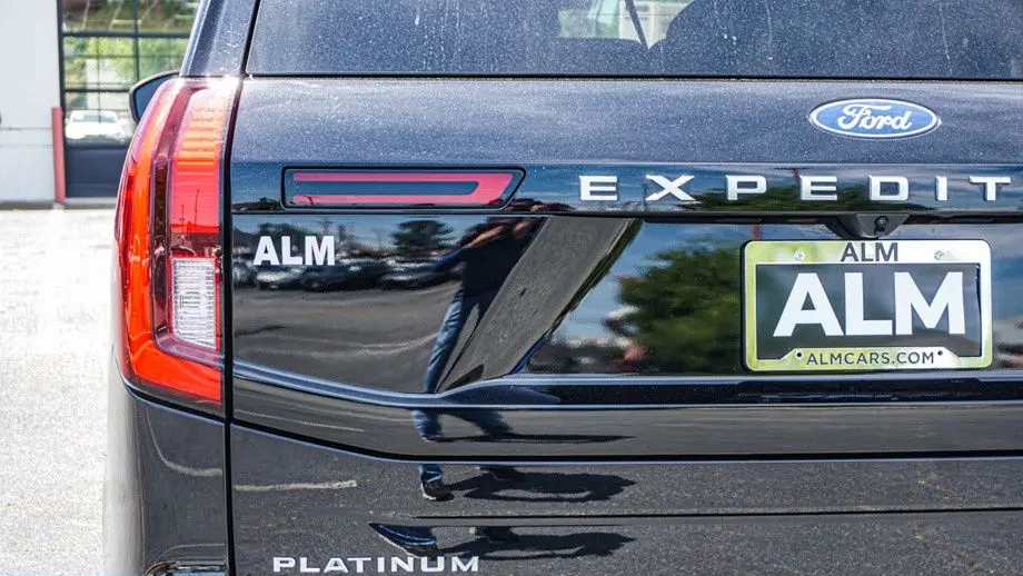 2025 Ford Expedition Platinum