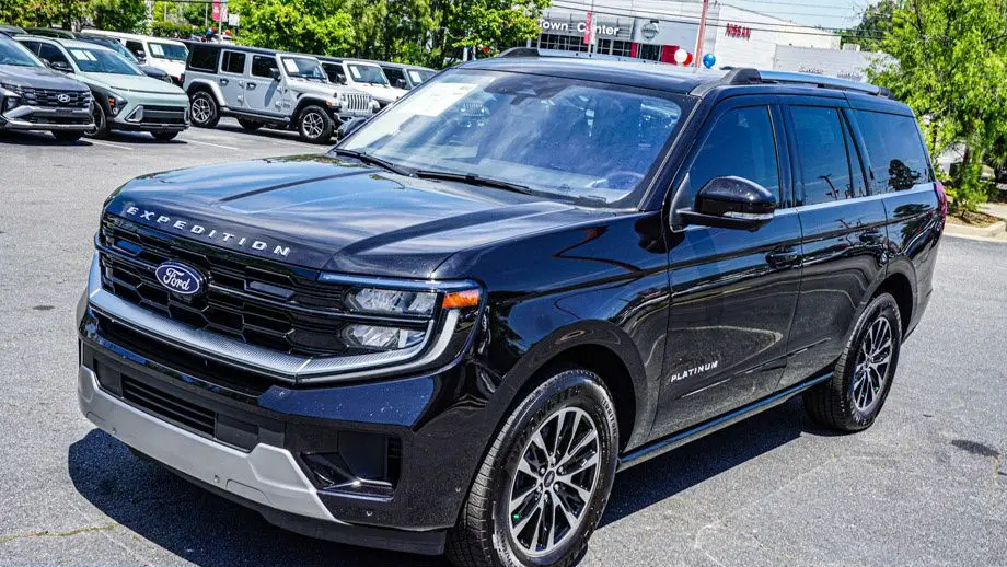 2025 Ford Expedition Platinum