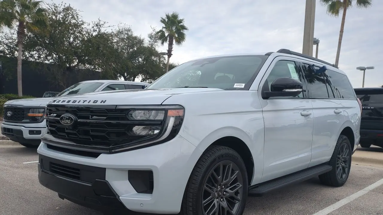2026 Ford Expedition Platinum