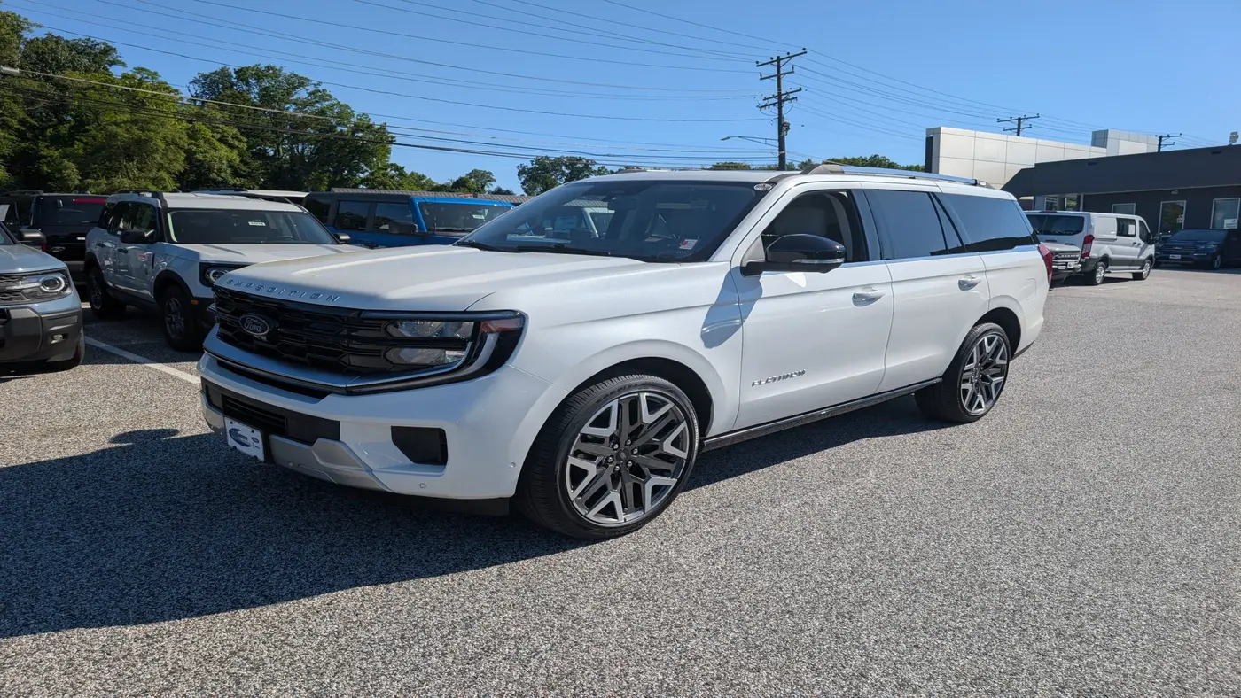 Preowned 2025 Ford Expedition Platinum for Sale