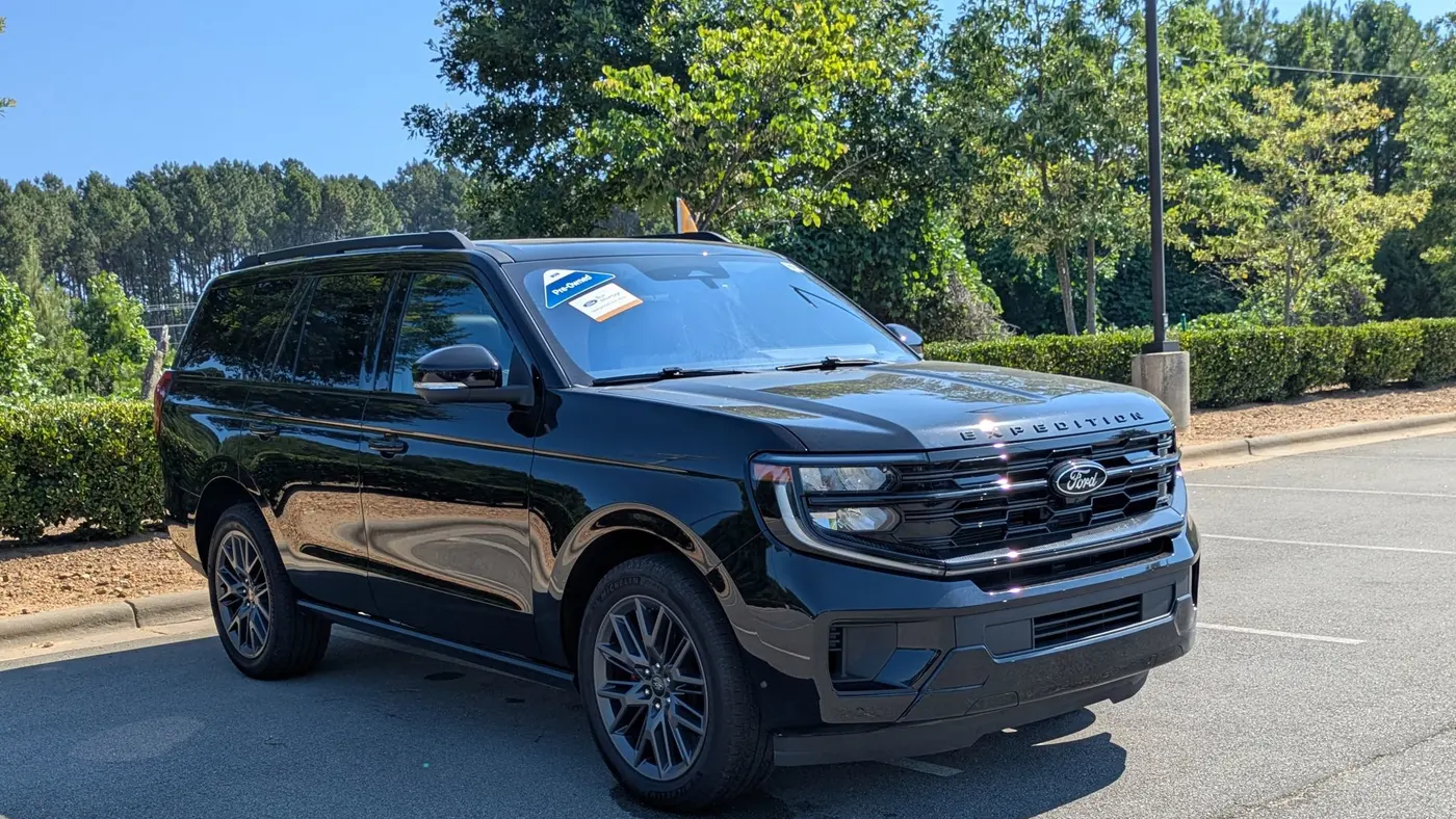 2025 Ford Expedition Platinum