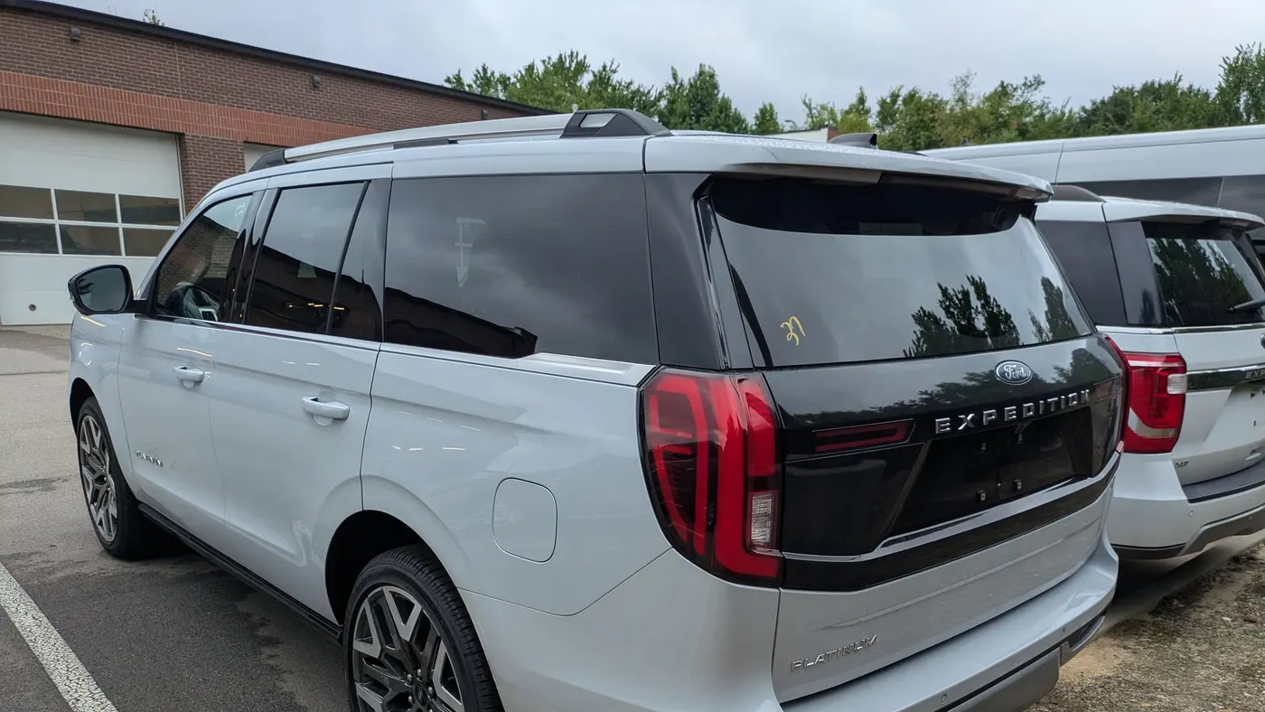 2025 Ford Expedition Platinum