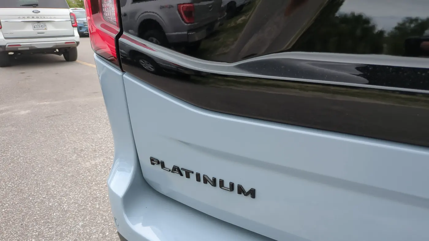 2025 Ford Expedition Platinum
