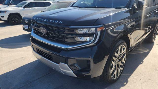 Preowned 2025 Ford Expedition Platinum for Sale