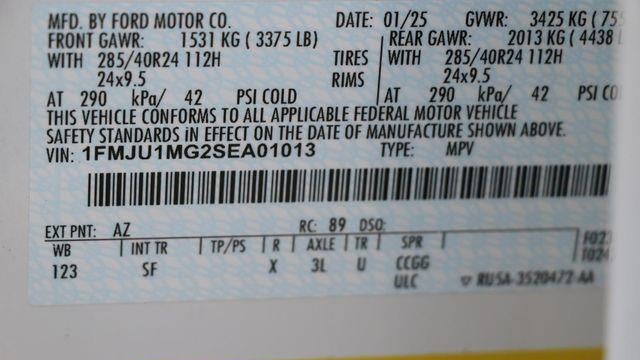 2025 Ford Expedition Platinum