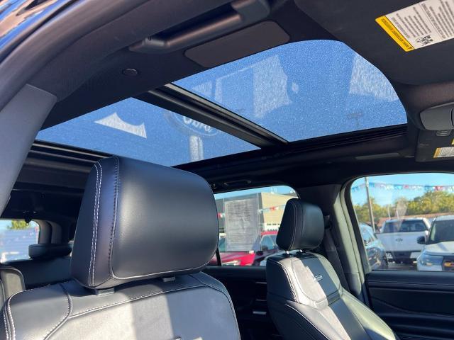 2025 Ford Expedition - $64,900