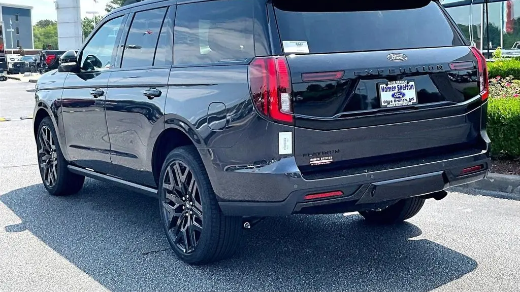 2026 Ford Expedition Platinum