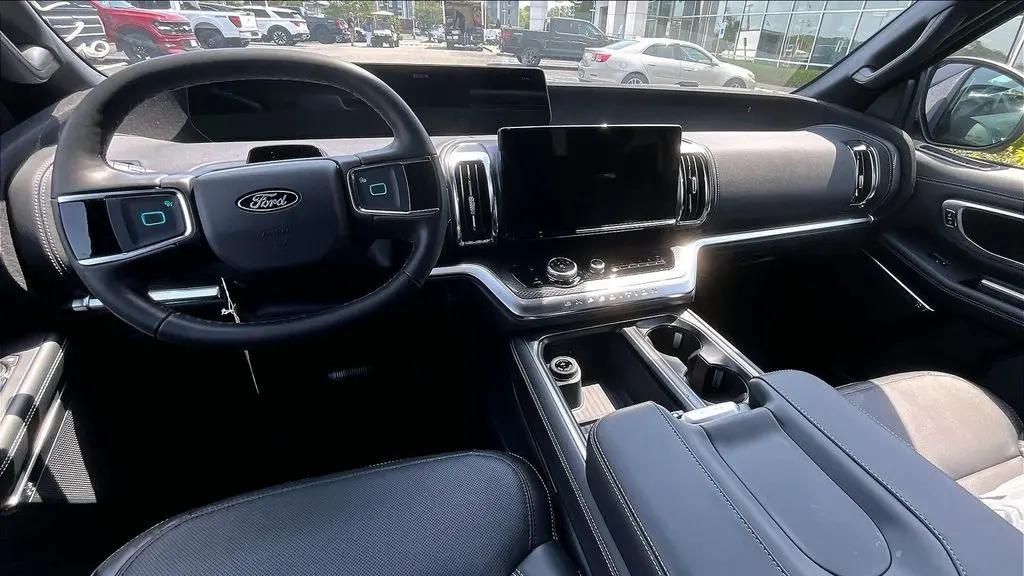 2026 Ford Expedition Platinum