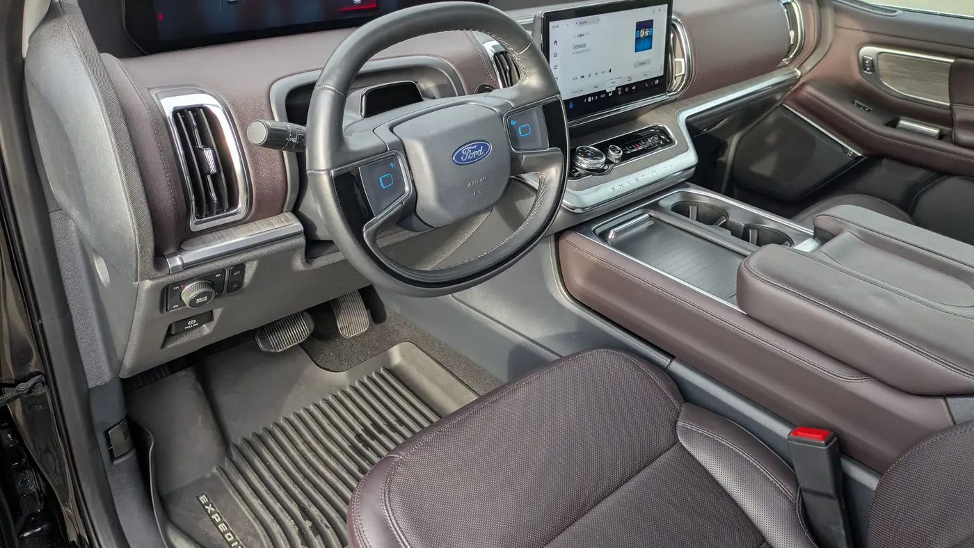 2025 Ford Expedition Platinum