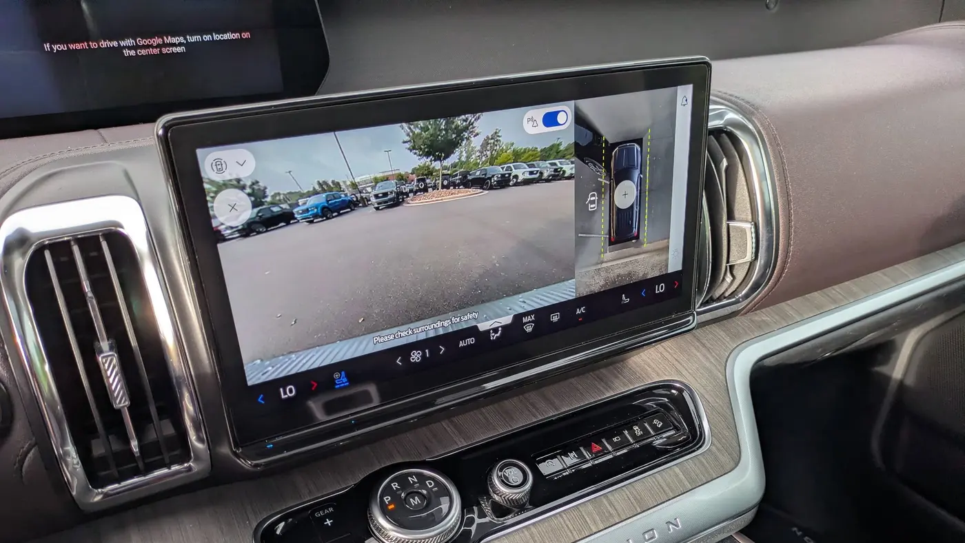 2025 Ford Expedition Platinum