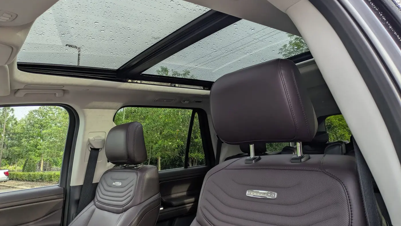 2025 Ford Expedition Platinum