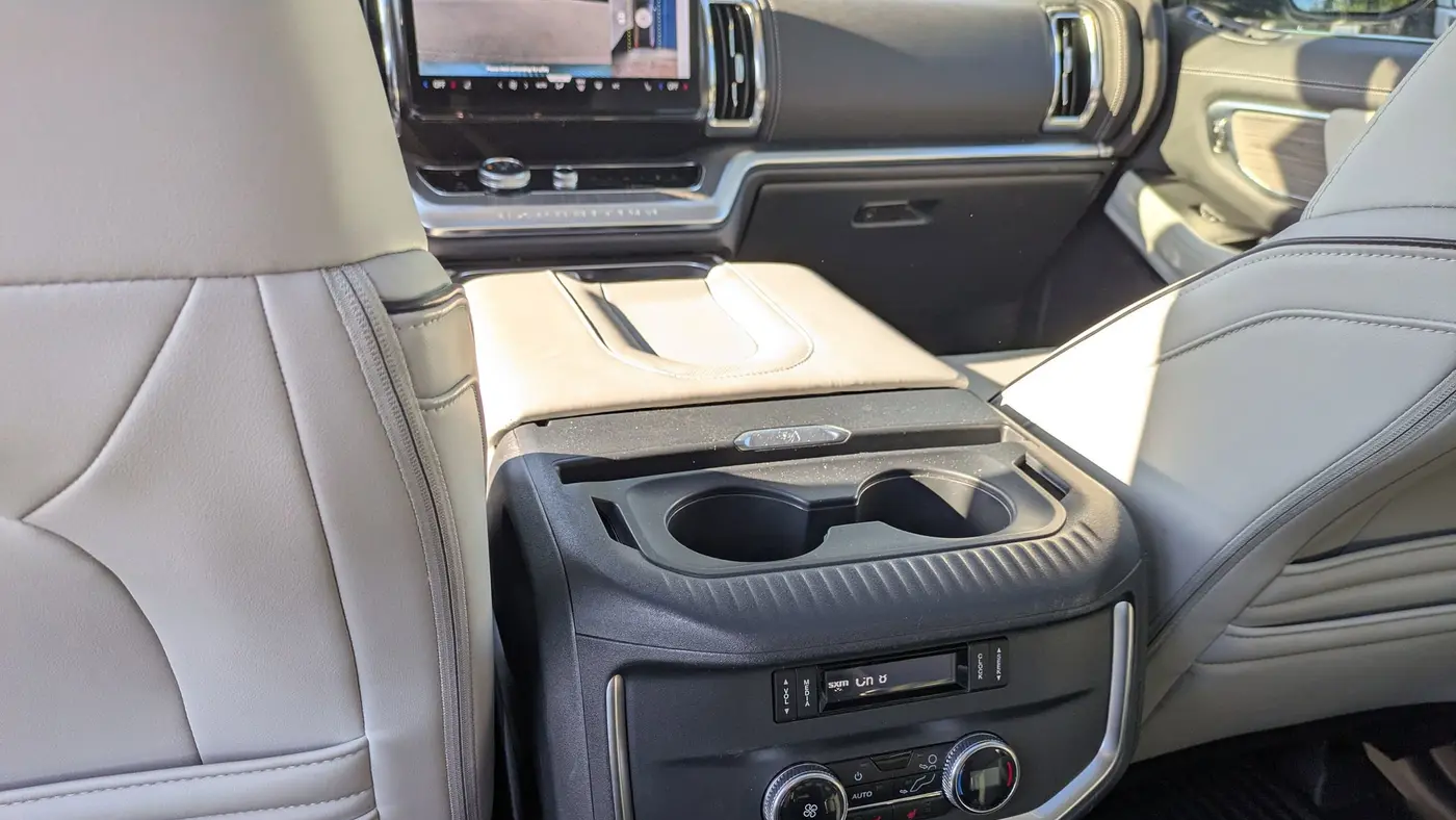 2025 Ford Expedition Platinum