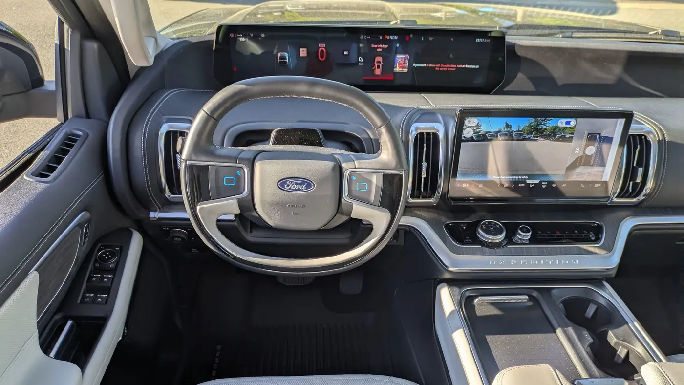 2025 Ford Expedition Platinum
