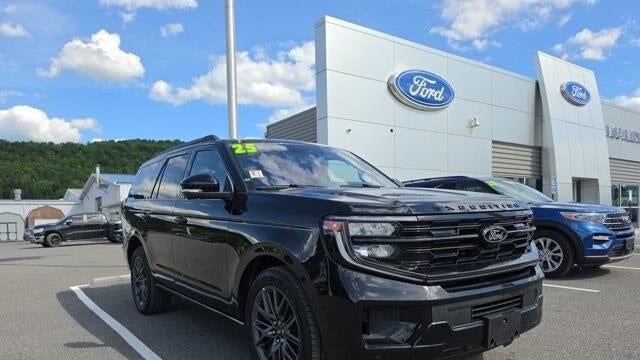 Preowned 2025 Ford Expedition Platinum for Sale