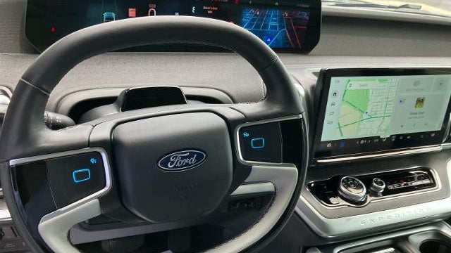 2025 Ford Expedition Platinum