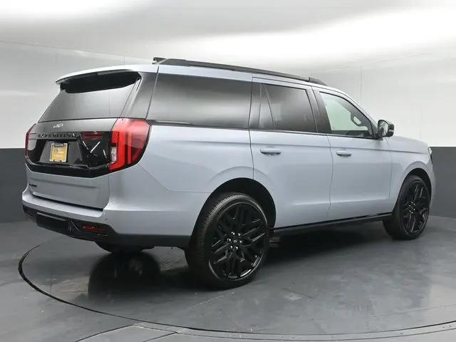2026 Ford Expedition - $78,595