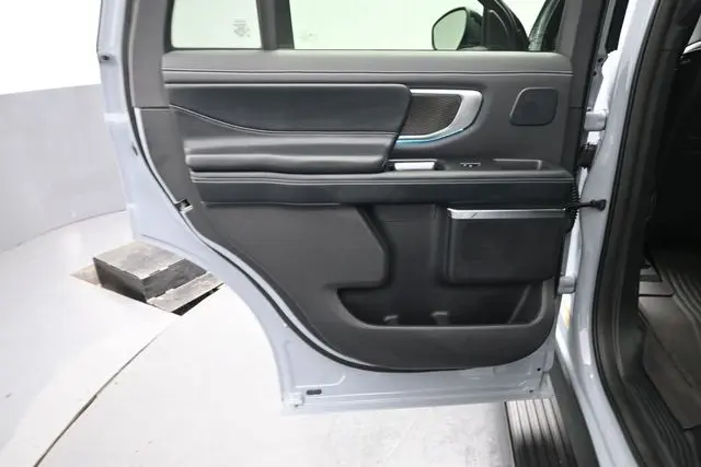 2026 Ford Expedition - $78,595