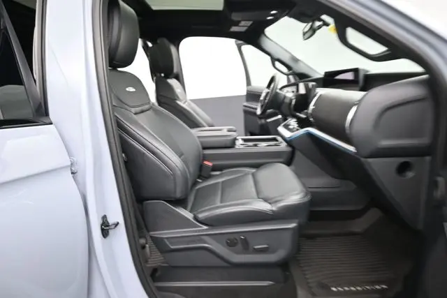 2026 Ford Expedition - $78,595