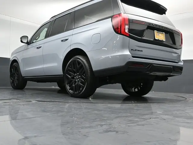 2026 Ford Expedition - $78,595