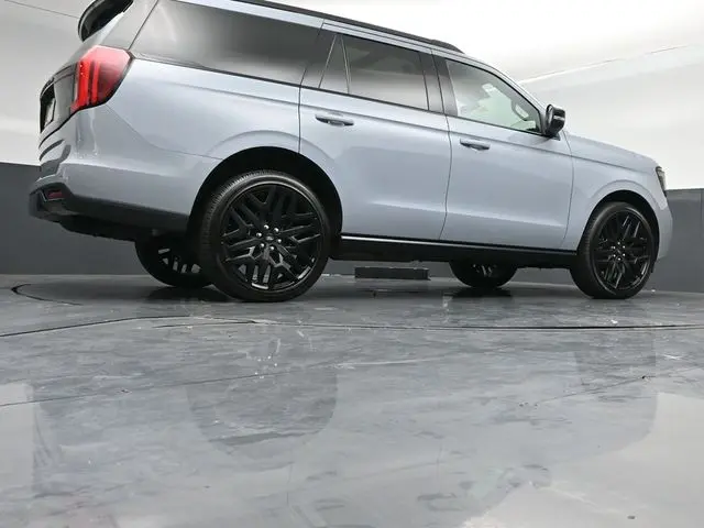 2026 Ford Expedition - $78,595