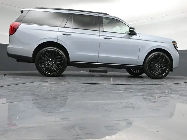 2026 Ford Expedition - $78,595
