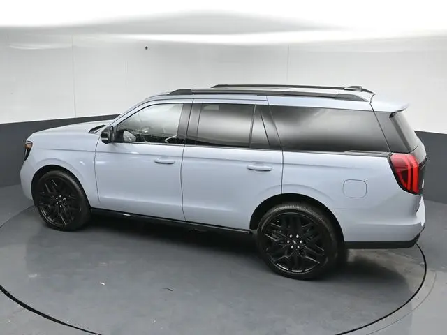 2026 Ford Expedition - $78,595