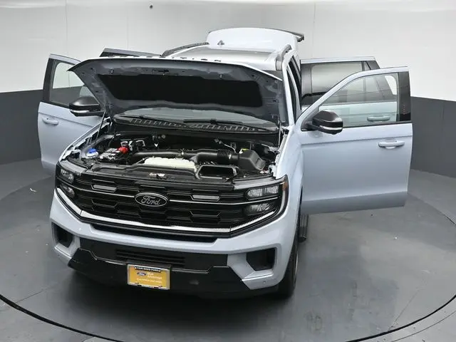 2026 Ford Expedition - $78,595