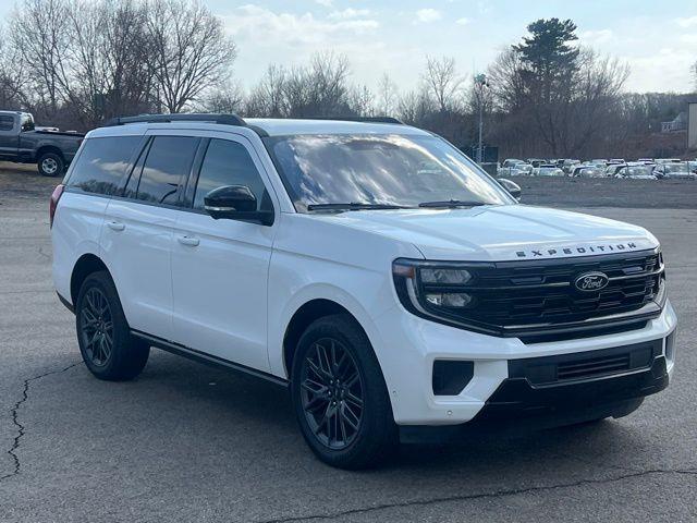 2025 Ford Expedition - $72,923