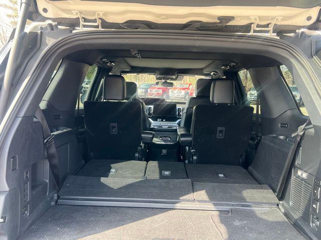 2025 Ford Expedition - $72,923
