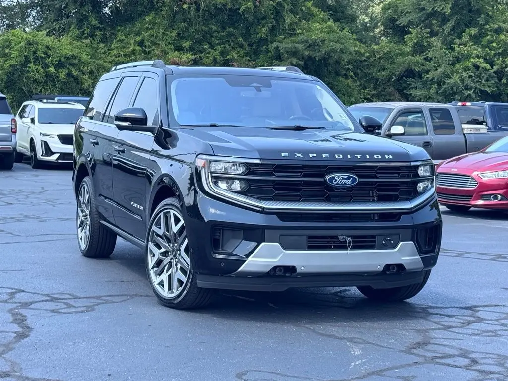 2025 Ford Expedition - $77,000